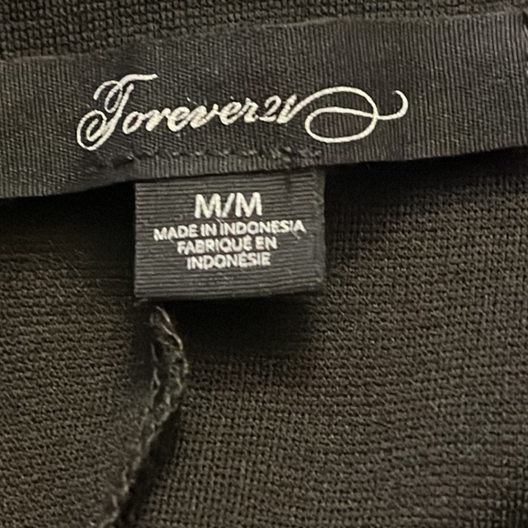 FOREVER 21 vintage knee-length black skirt. Size M - Picture 4 of 8